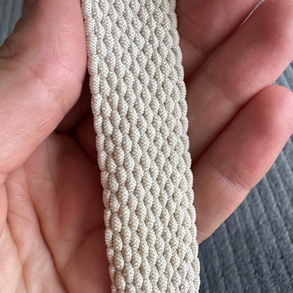 Braided Solo Loop Apple Watch Band Beige/Cream 42/44/45mm (Size S) - Picture 5 of 13